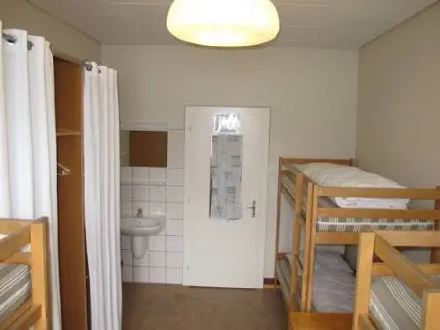 Hostel Rotschuo Jugendherberge