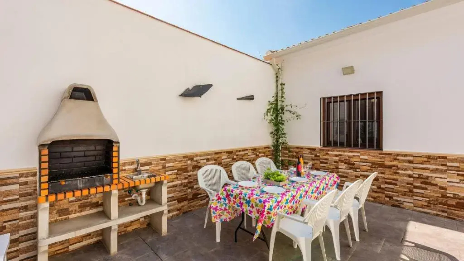 Casa Rural Sierra de las Nieves Yunquera by Ruralidays