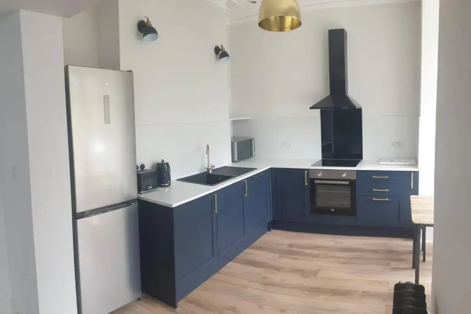 The Cube at No. 21. Modern & Stylish Getaway.