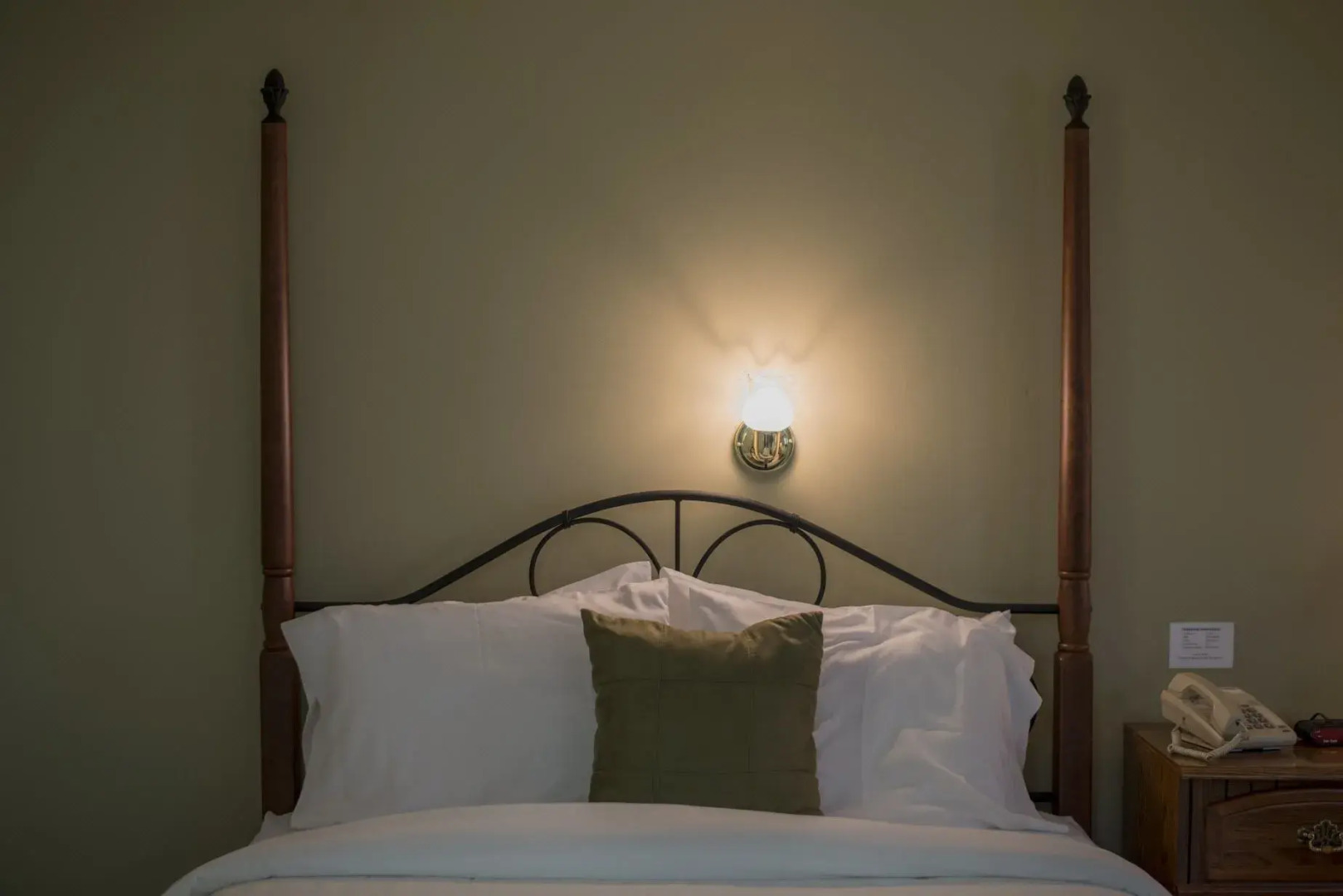 Sugarcreek Village Inn