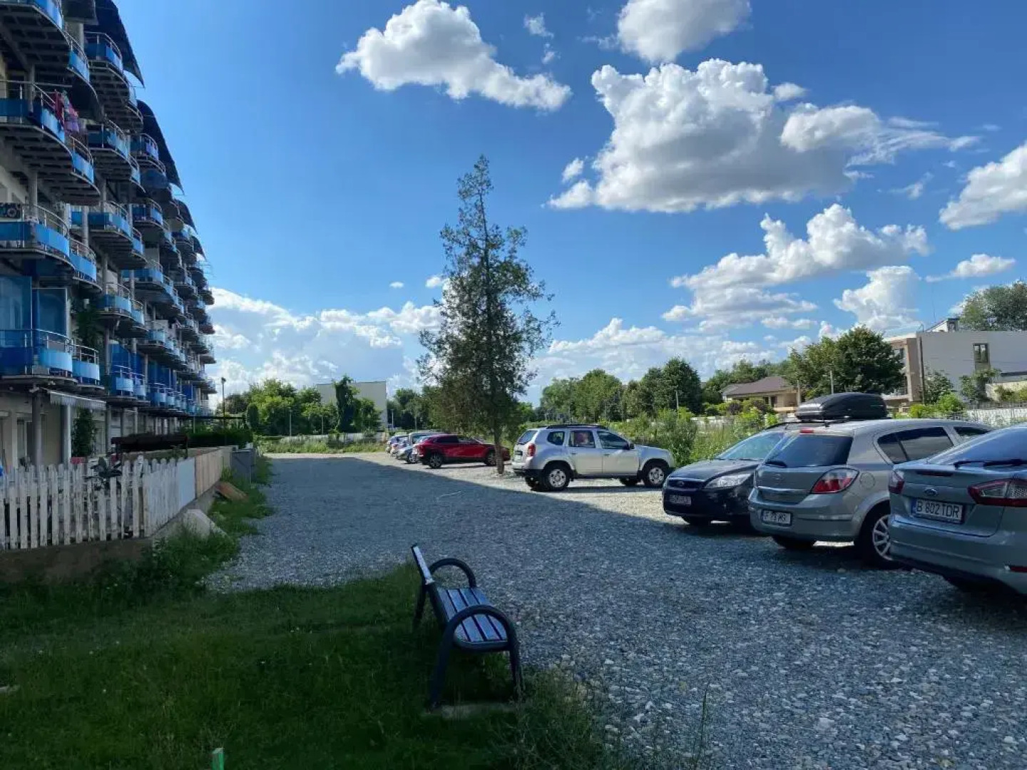 Kallatia Studio Saturn