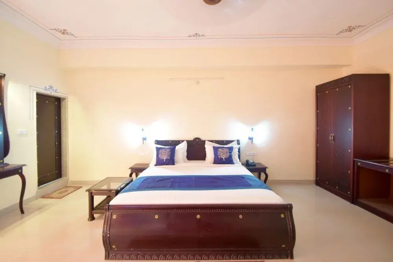 Menal Jungle Safari Resort