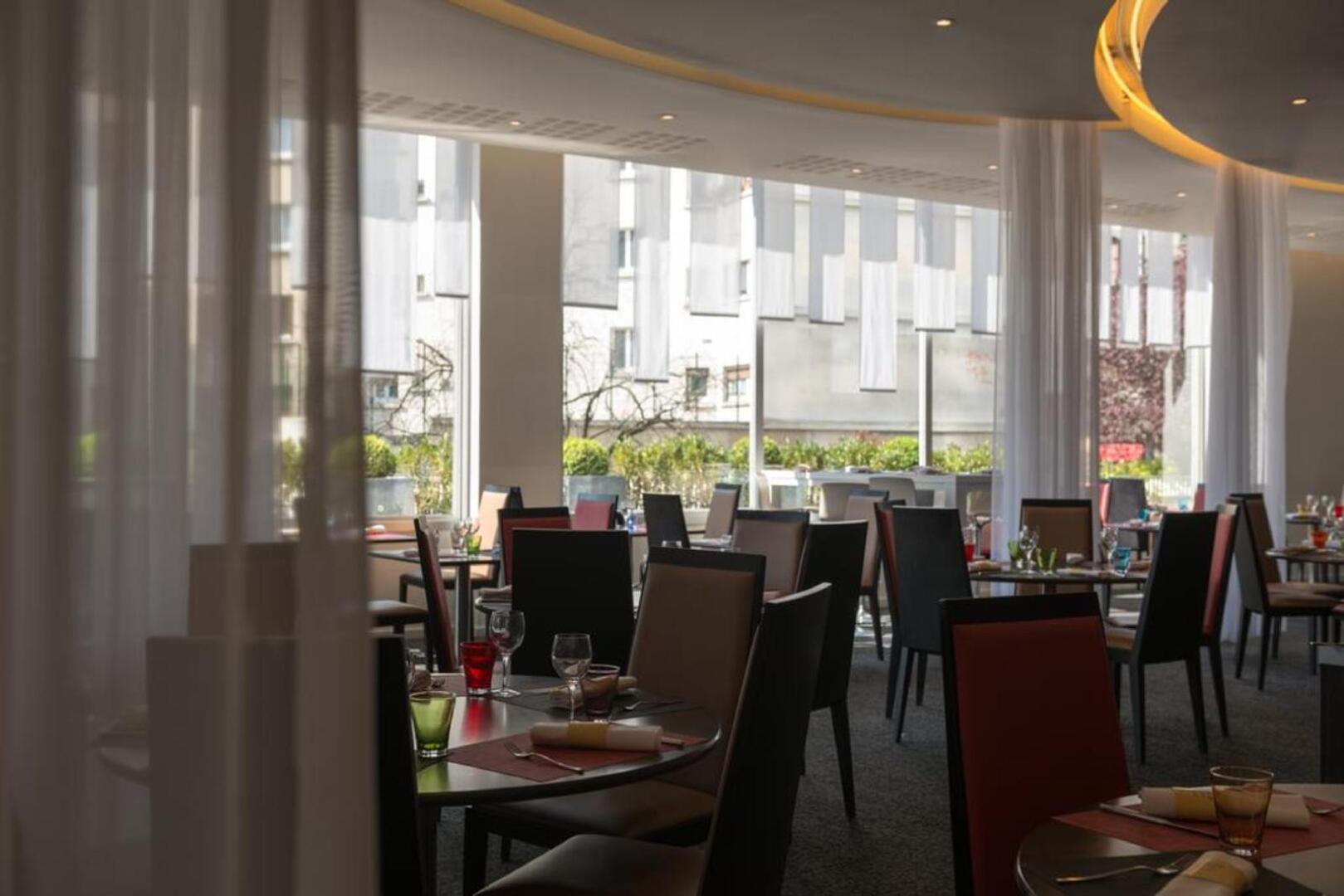 Отель Novotel Paris Est Centre De Conference