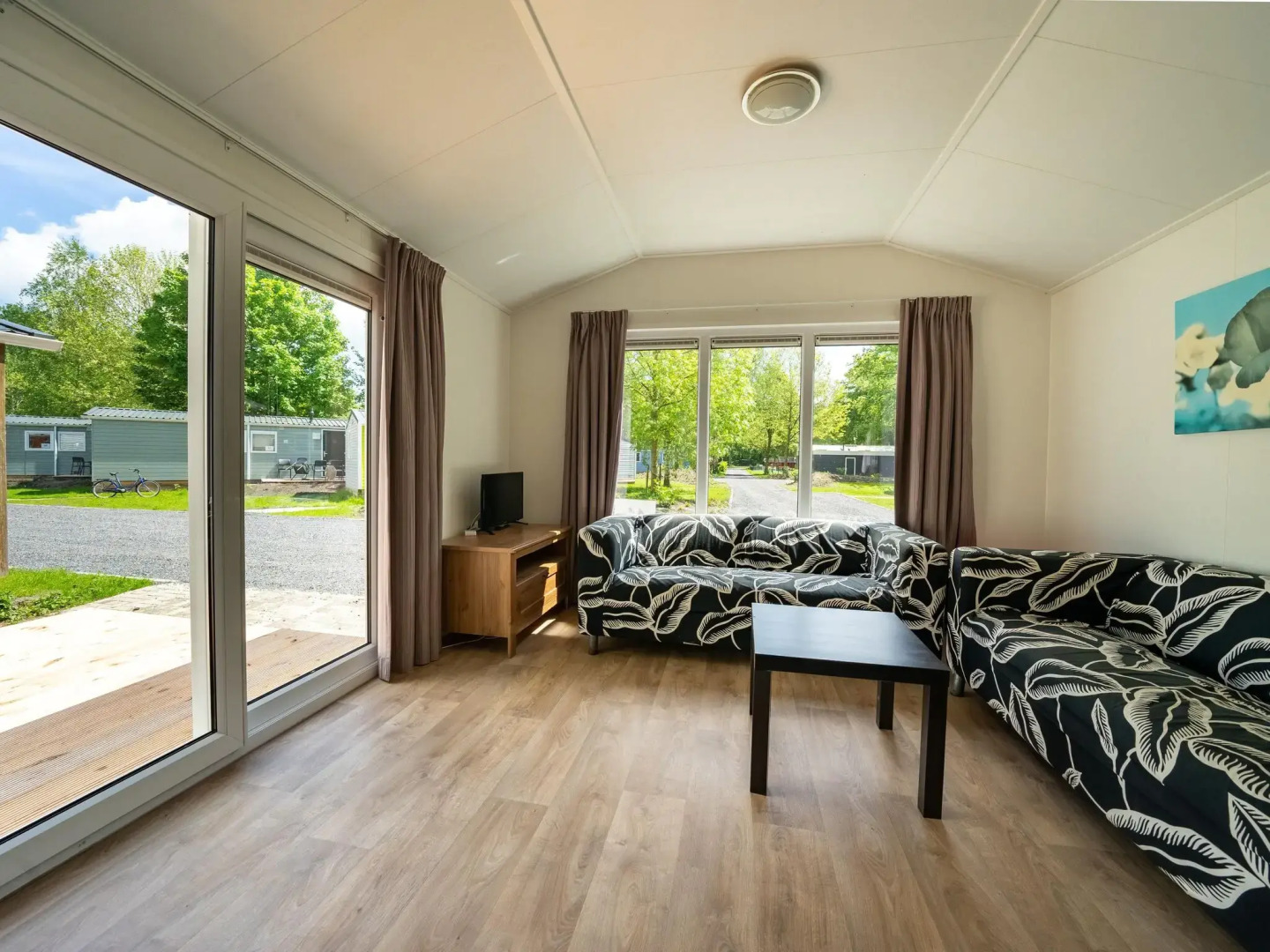 Chalet With Garden and Parking