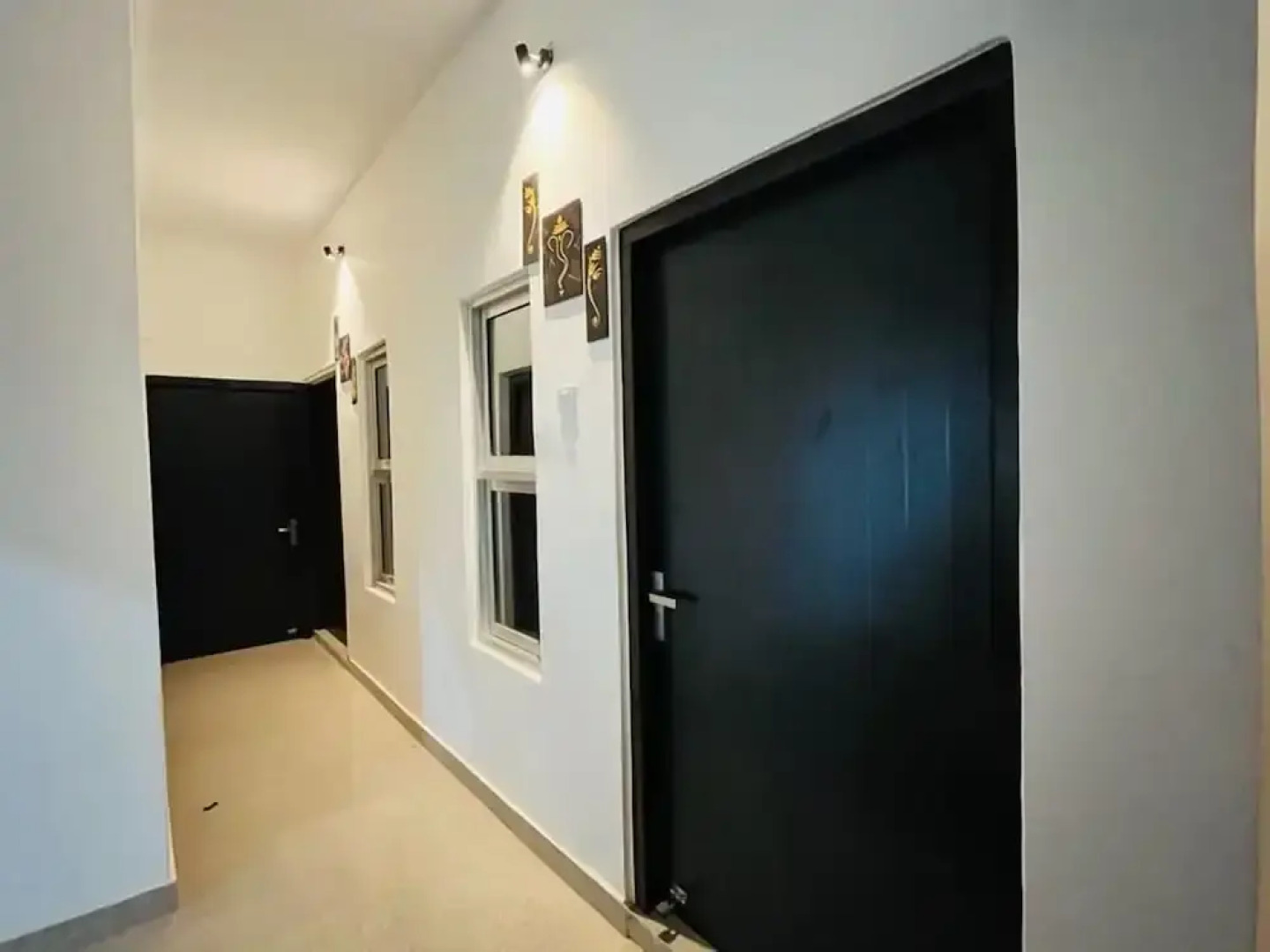 Goroomgo Ashoka Aashram Homestay Ayodhya