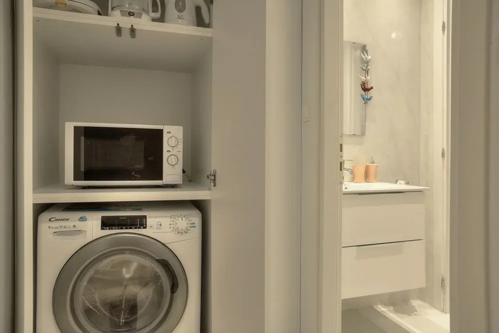 Downtown Glyfada Smart Apartment