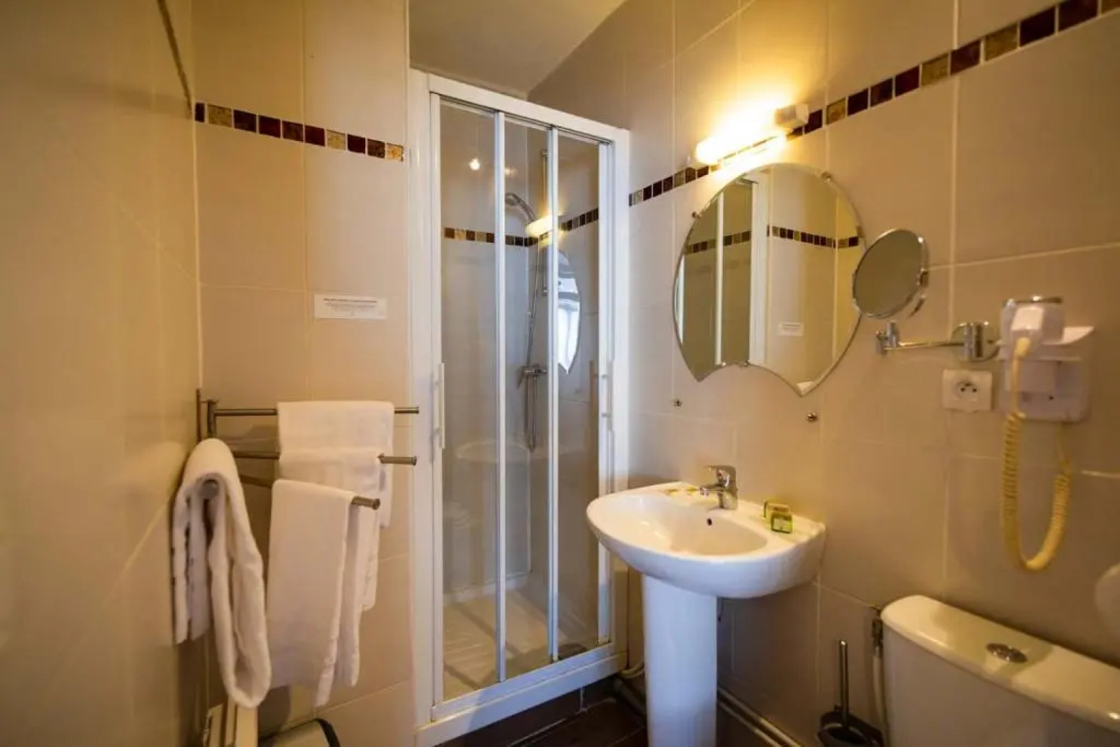 Hôtel Les Trois Lys