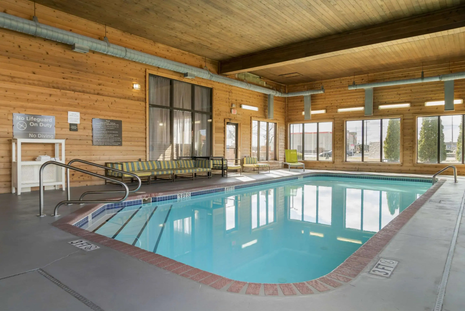 Comfort Inn & Suites Toledo North