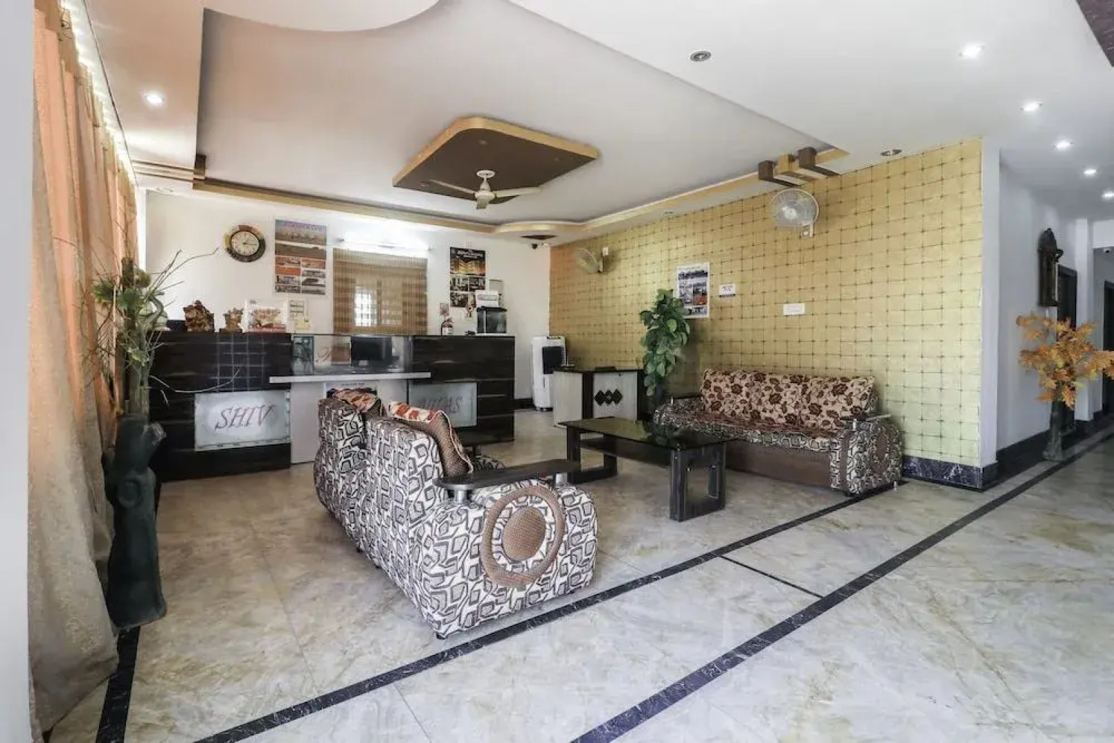 OYO 29089 Hotel Shiv Villas