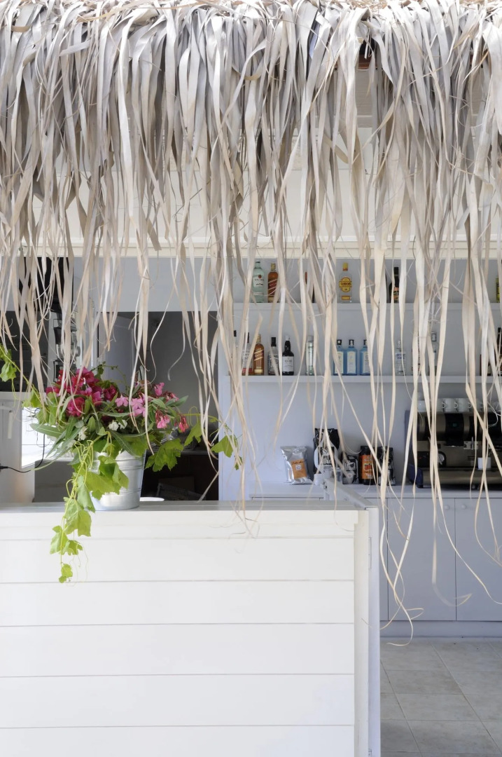 Kymothoi Rooms & Pool Bar