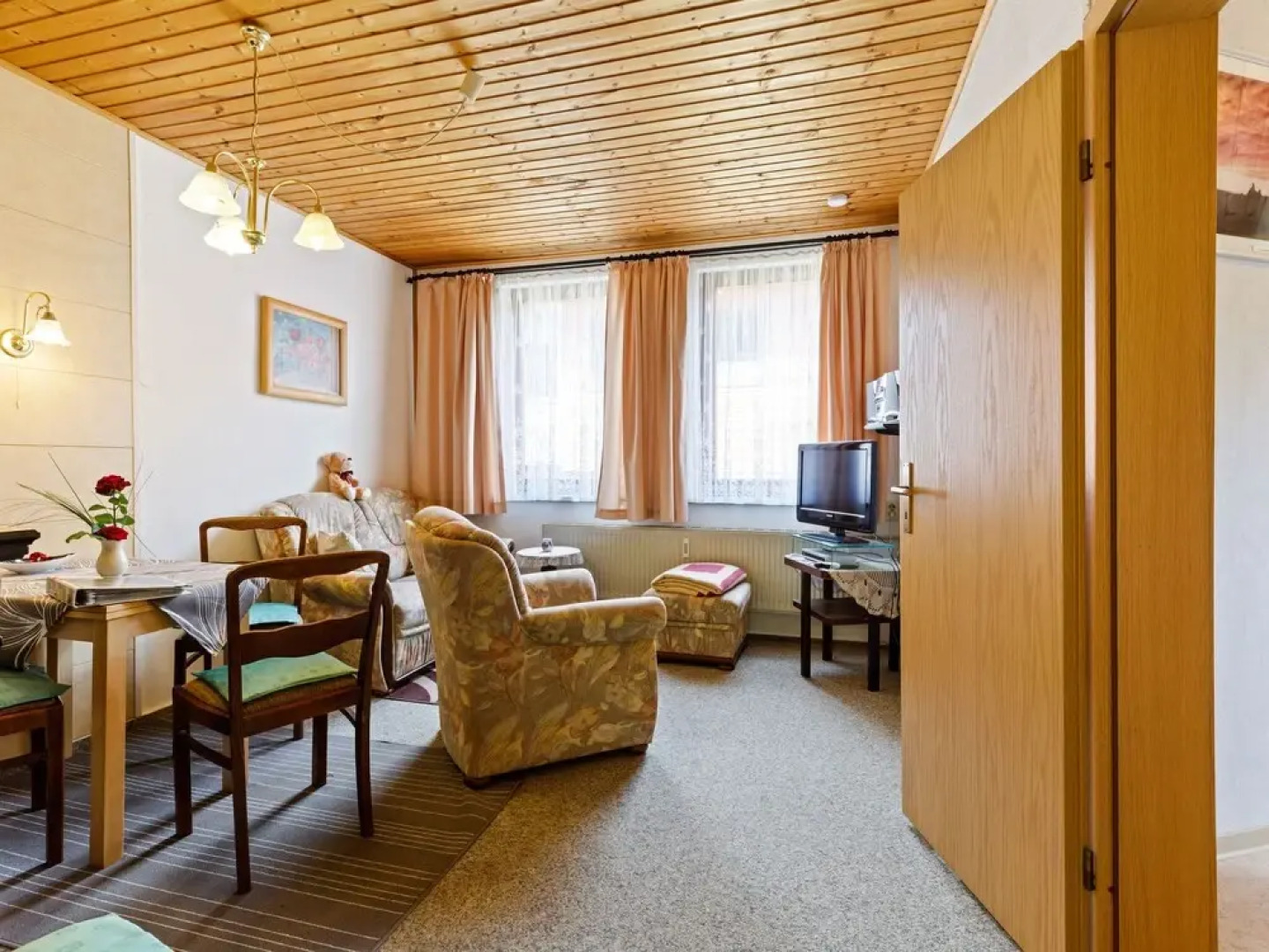 Winsome Holiday Home with Terrace,Garden,Bicycle Storage,Bbq