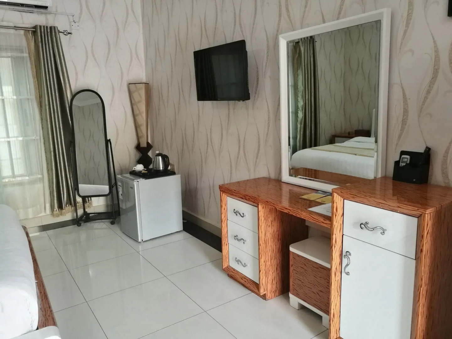 Golden Zambezi Lodge