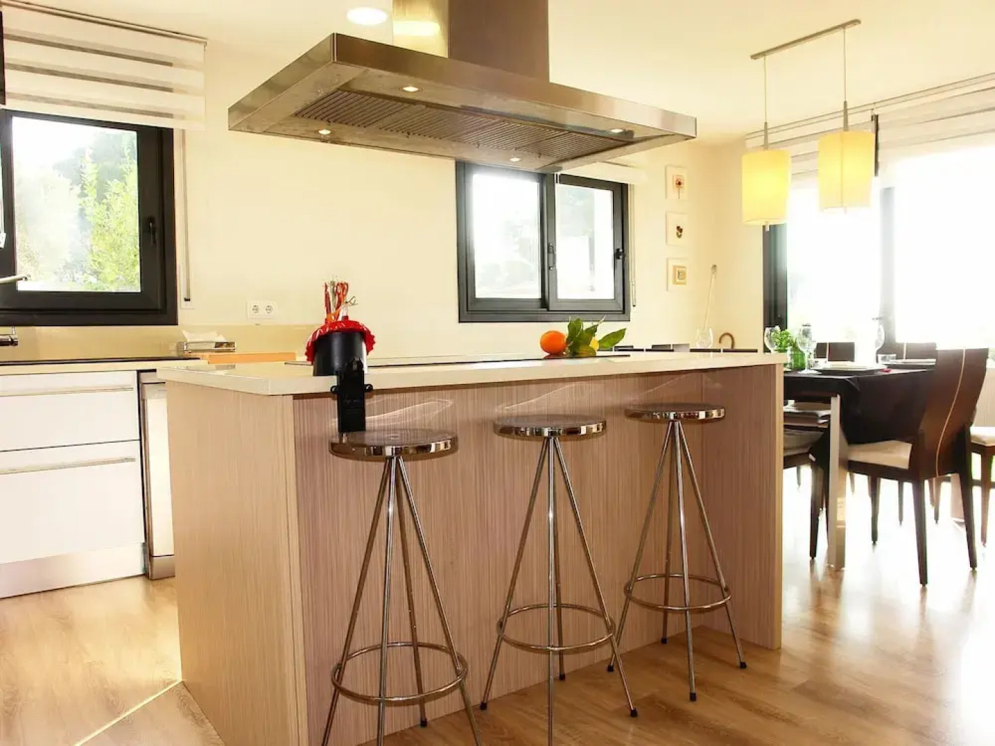 Scenic Villa in Palau Saverdera With Private Swimming Pool