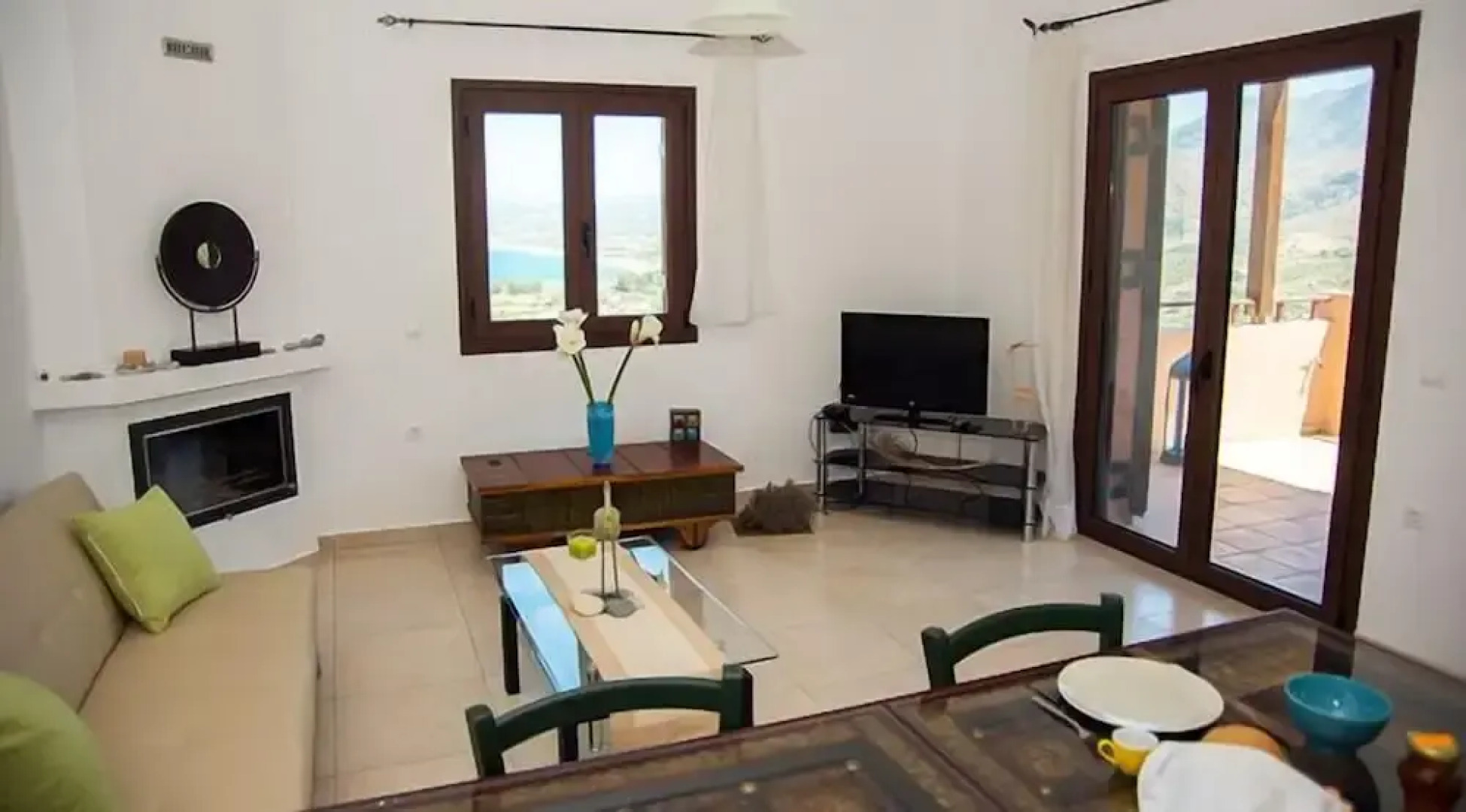 Loquat - Morfi Village