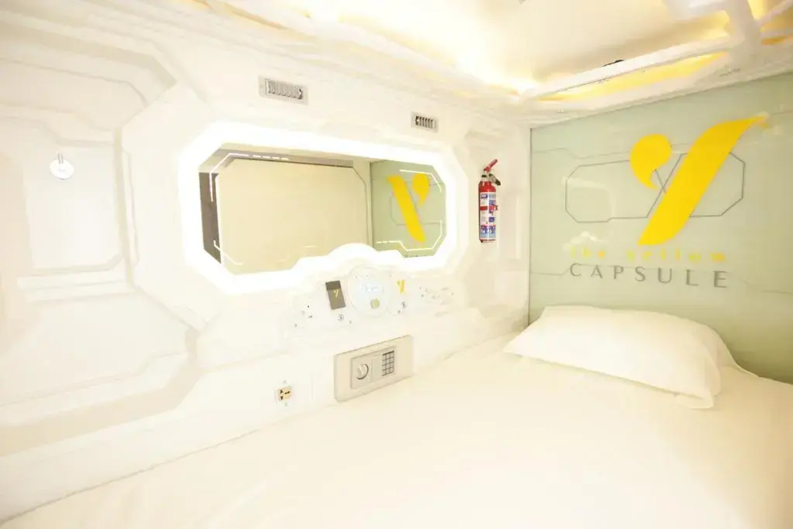 The Yellow Capsule Cancun Close to Airport
