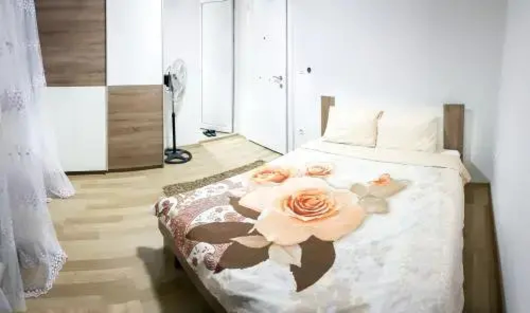 Venecia Plaza Struga