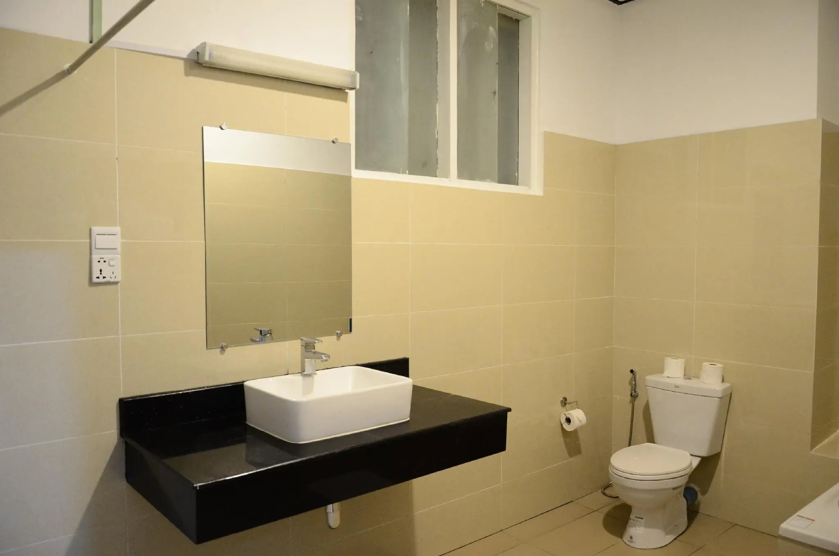 Thante Hotel- Nyaung Oo