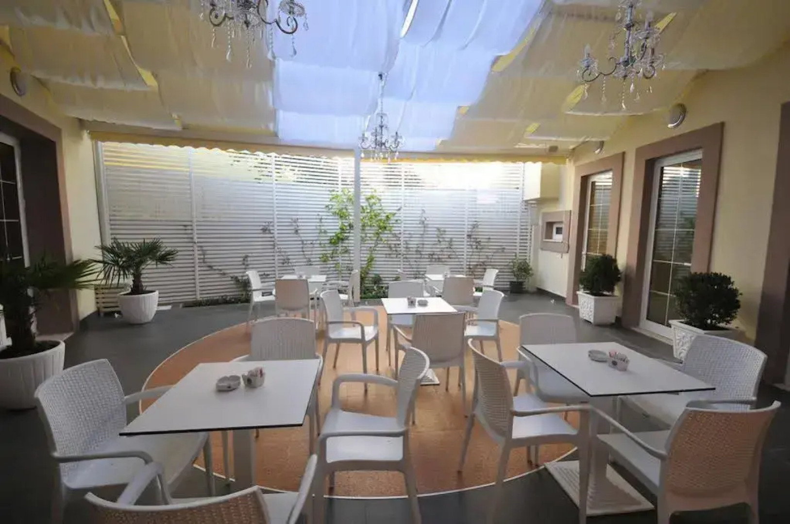 Hotel Vila Kerciku & Spa