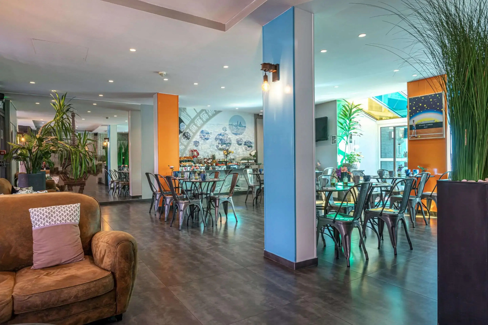 Hôtel Alpha Paris Eiffel by Patrick Hayat