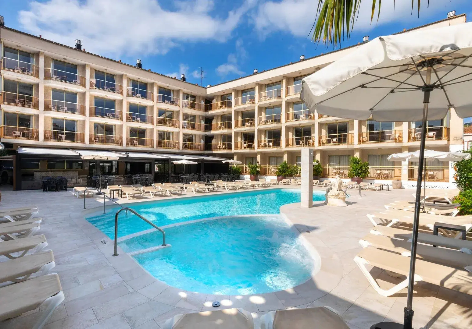 Aparthotel Miami Park