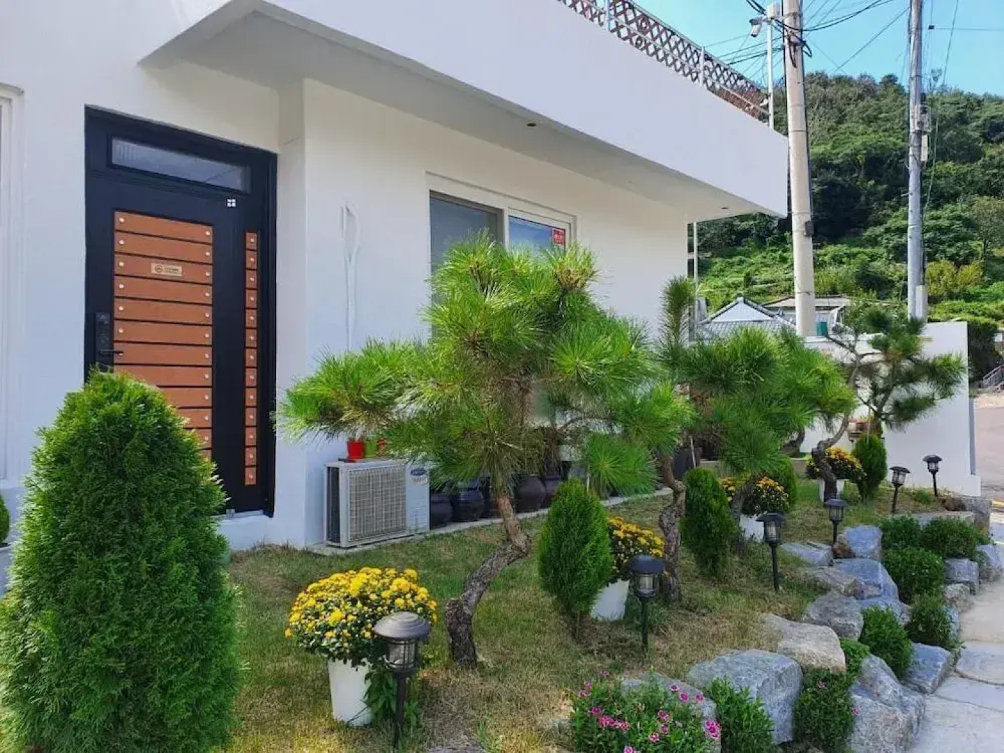 Mokpo Magiclamp Guesthouse