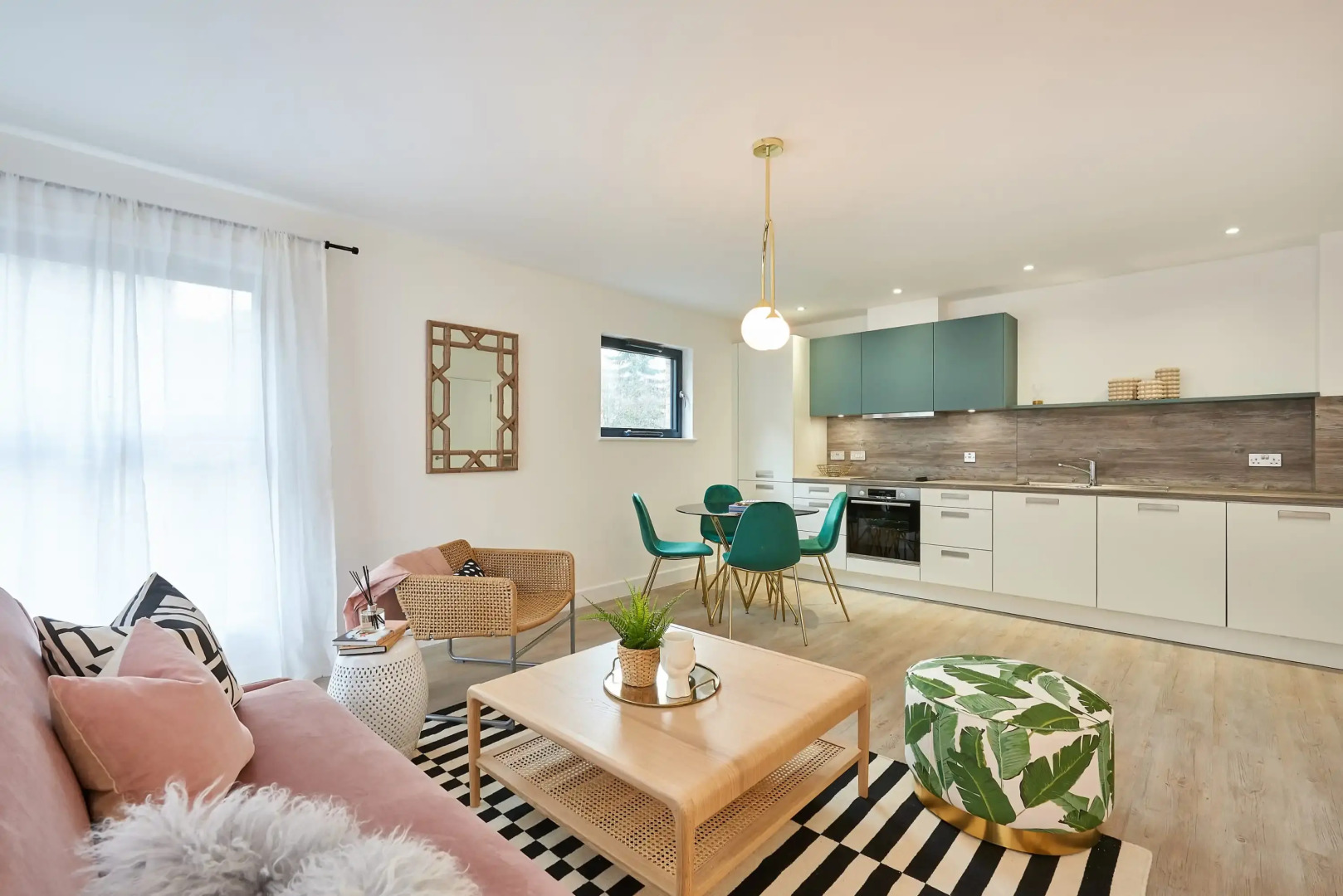 2BR Luxury Apartment -  Broad Street/Brindley Place/ICC