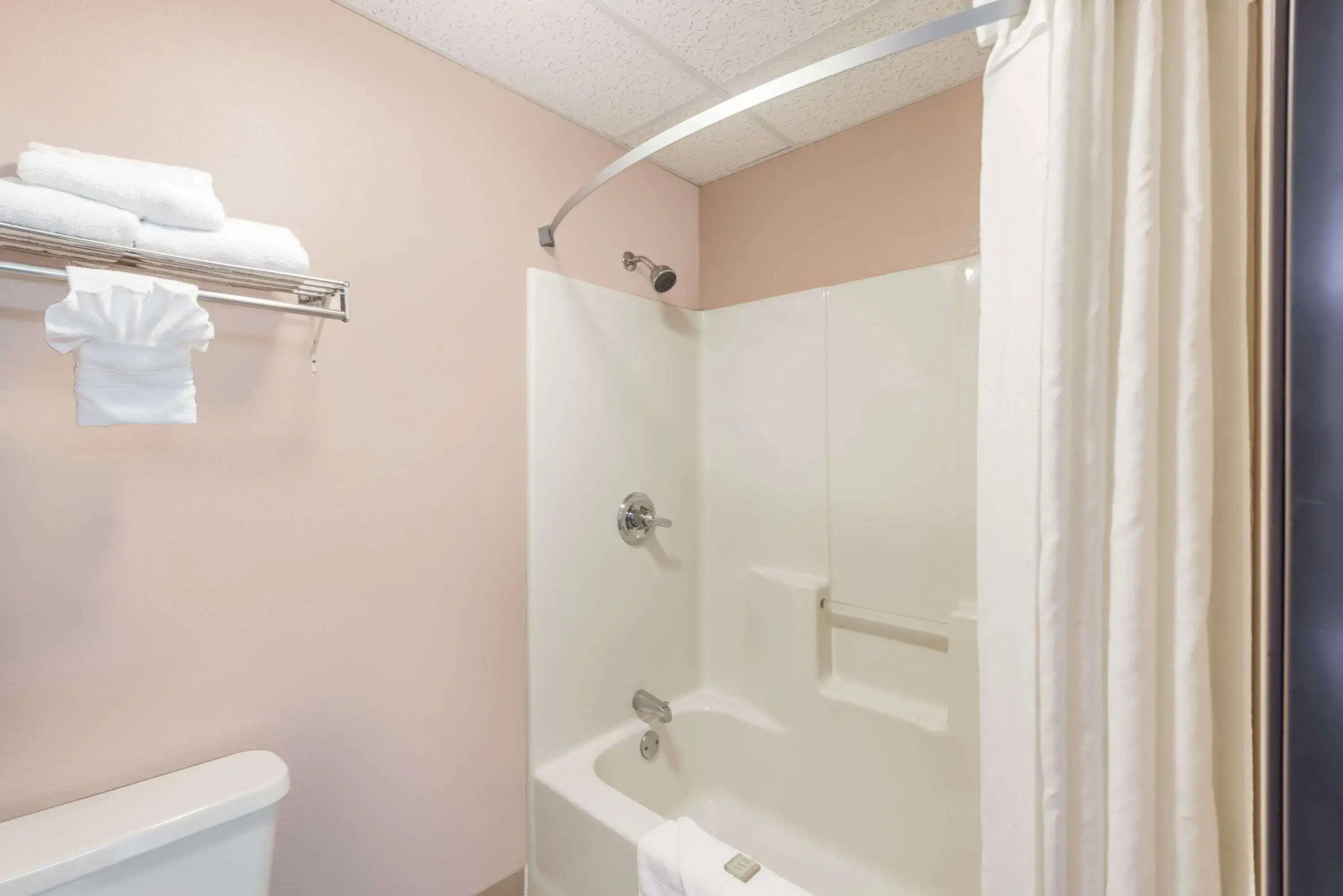 Super 8 by Wyndham Winfield/Quail Ridge Area