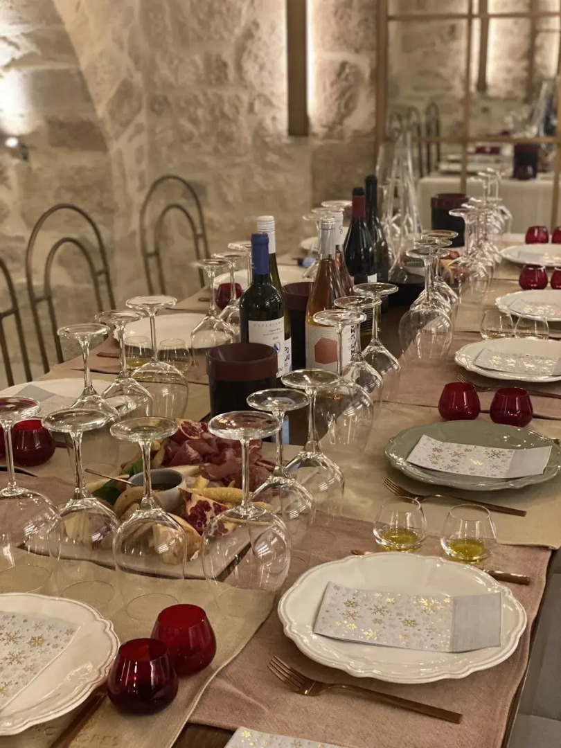 Inotropes Boutique Suites