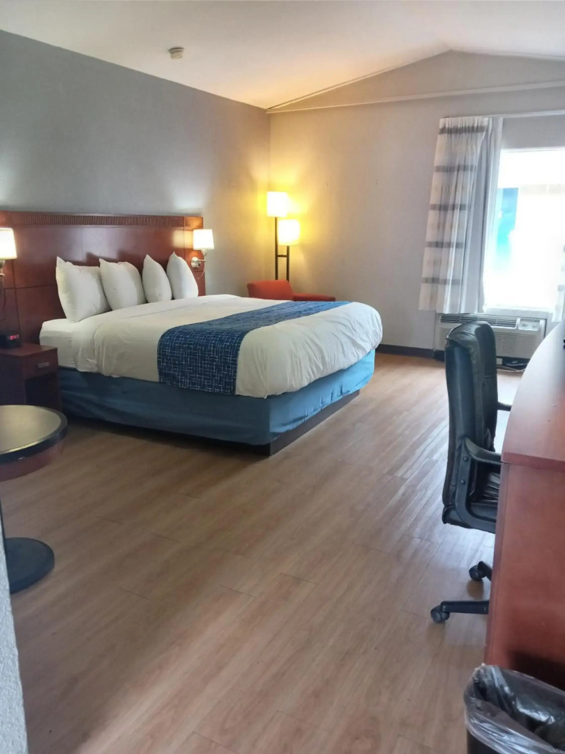 Travelodge by Wyndham Petersburg