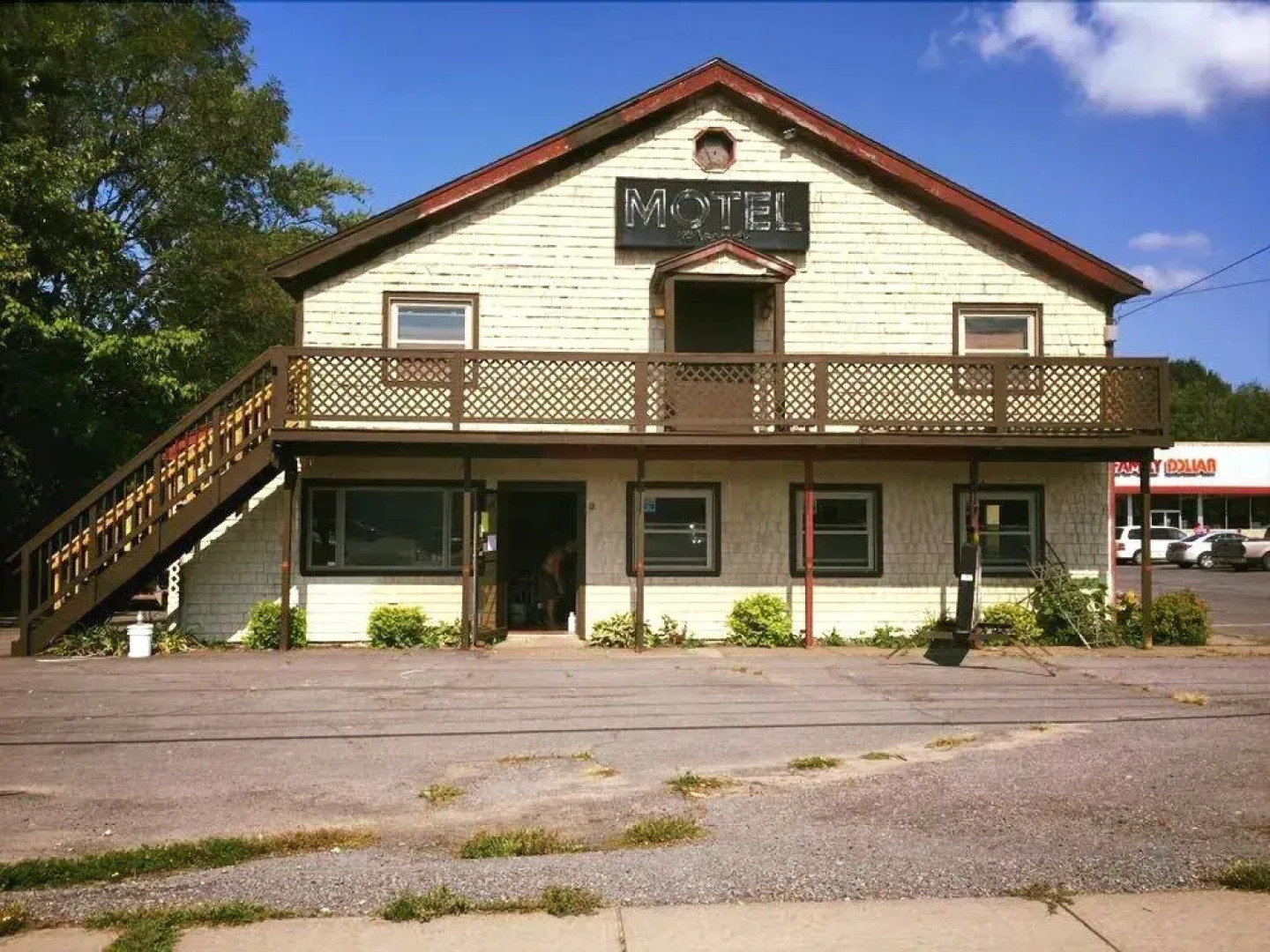 Salmon River Pub & Grill