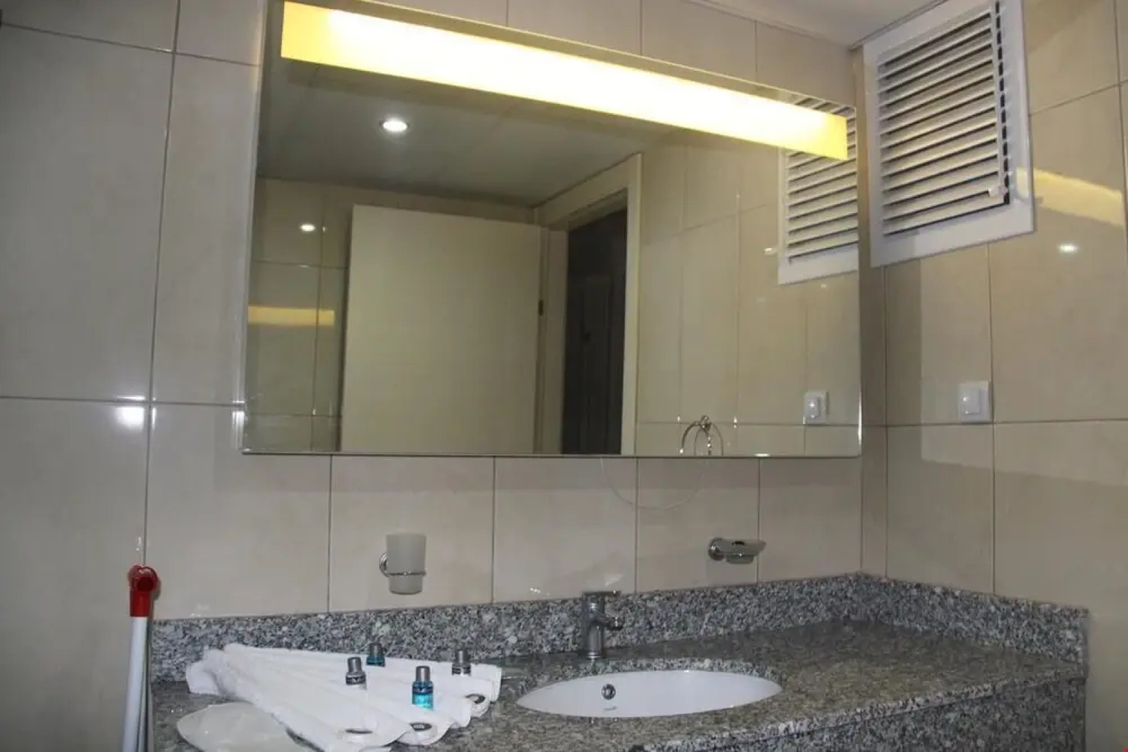 Akropol Termal Şehi̇r