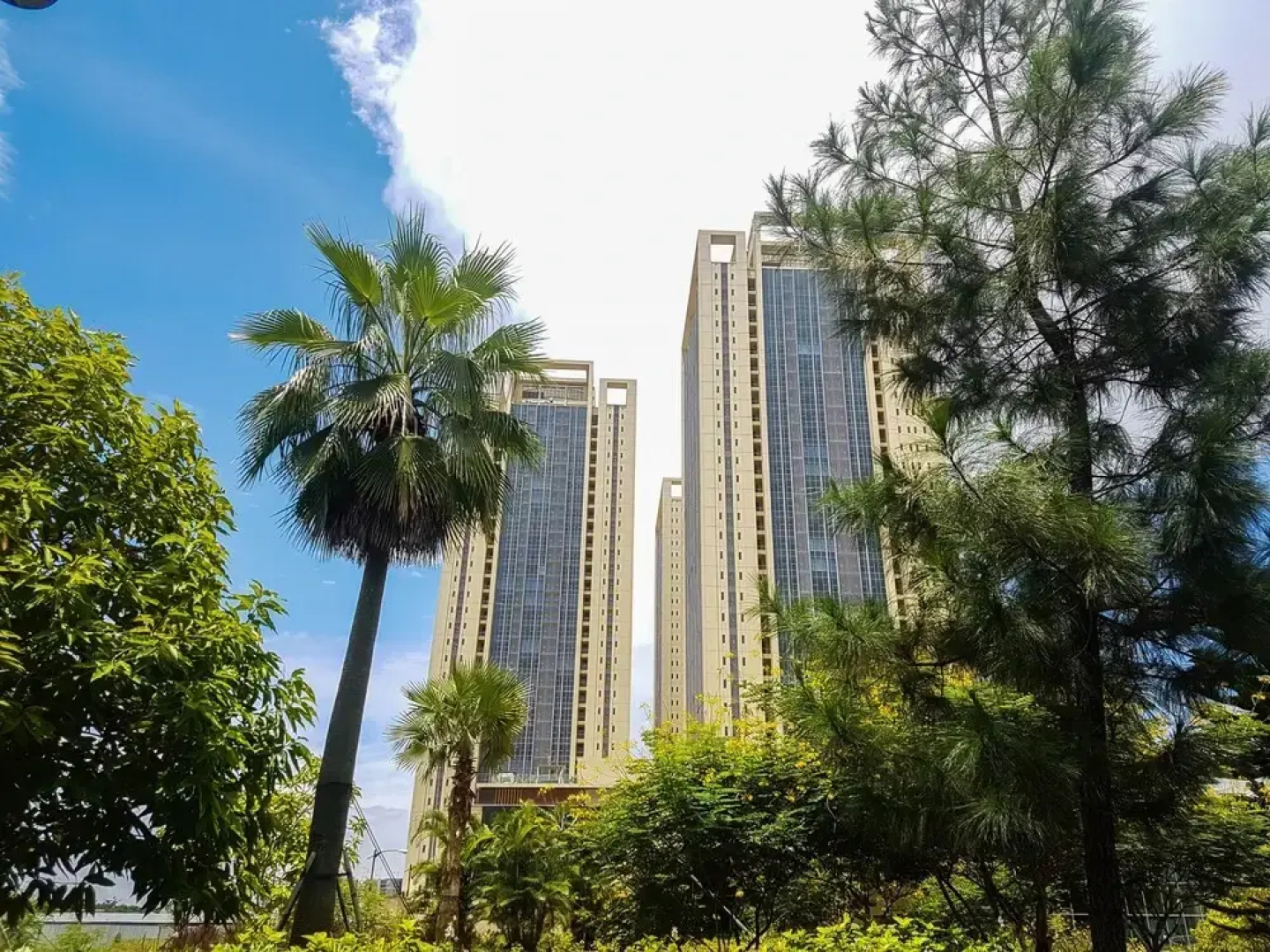 Exclusive 1BR at The Branz Apartment near Shopping Mall