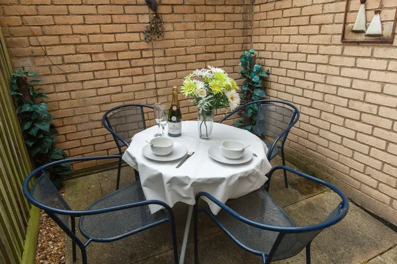 St. Matthew's Gardens Apartment