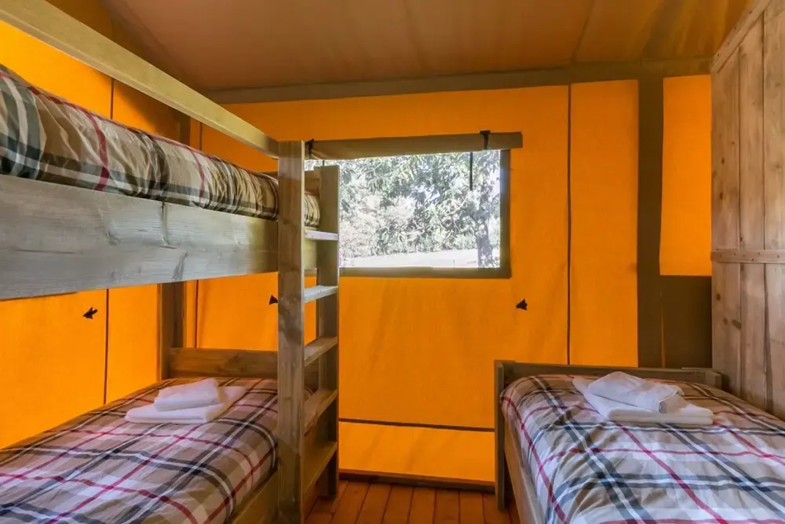 Village De Montmarsis