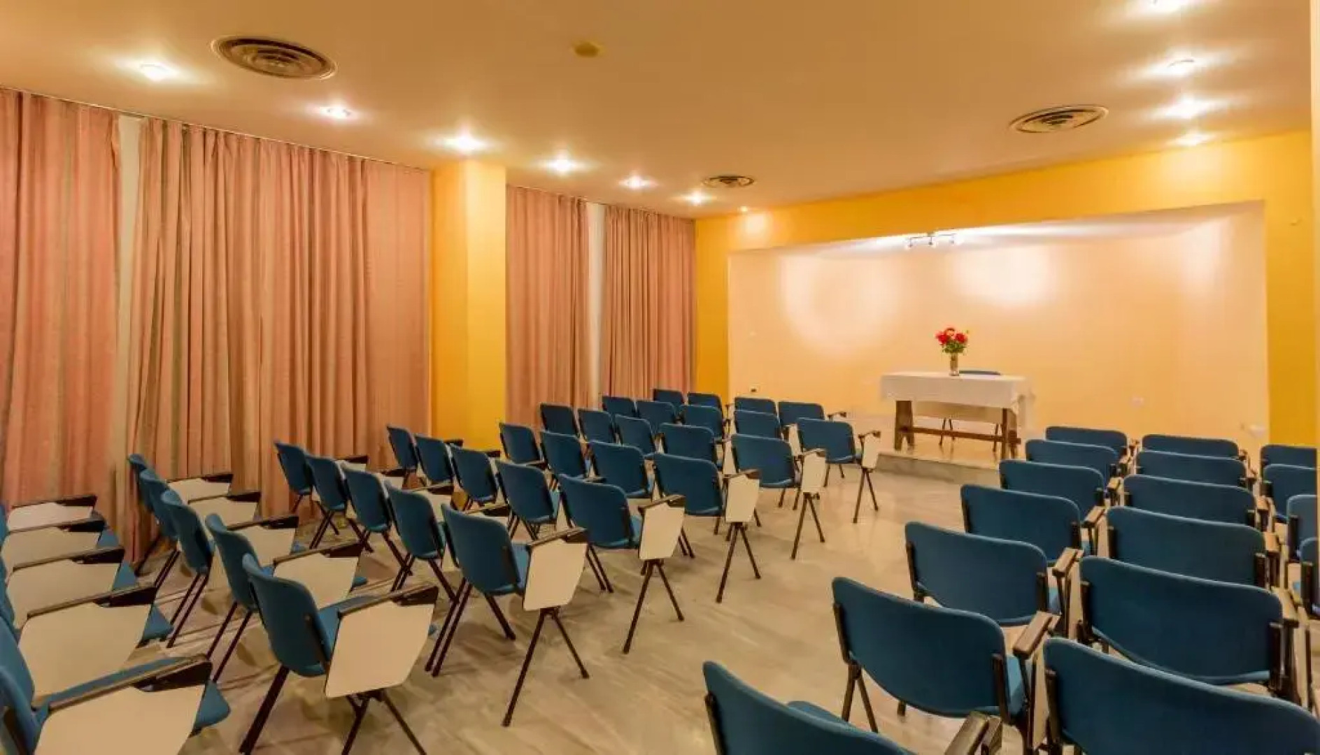 Dessole Dolphin Bay Resort – All Inclusive