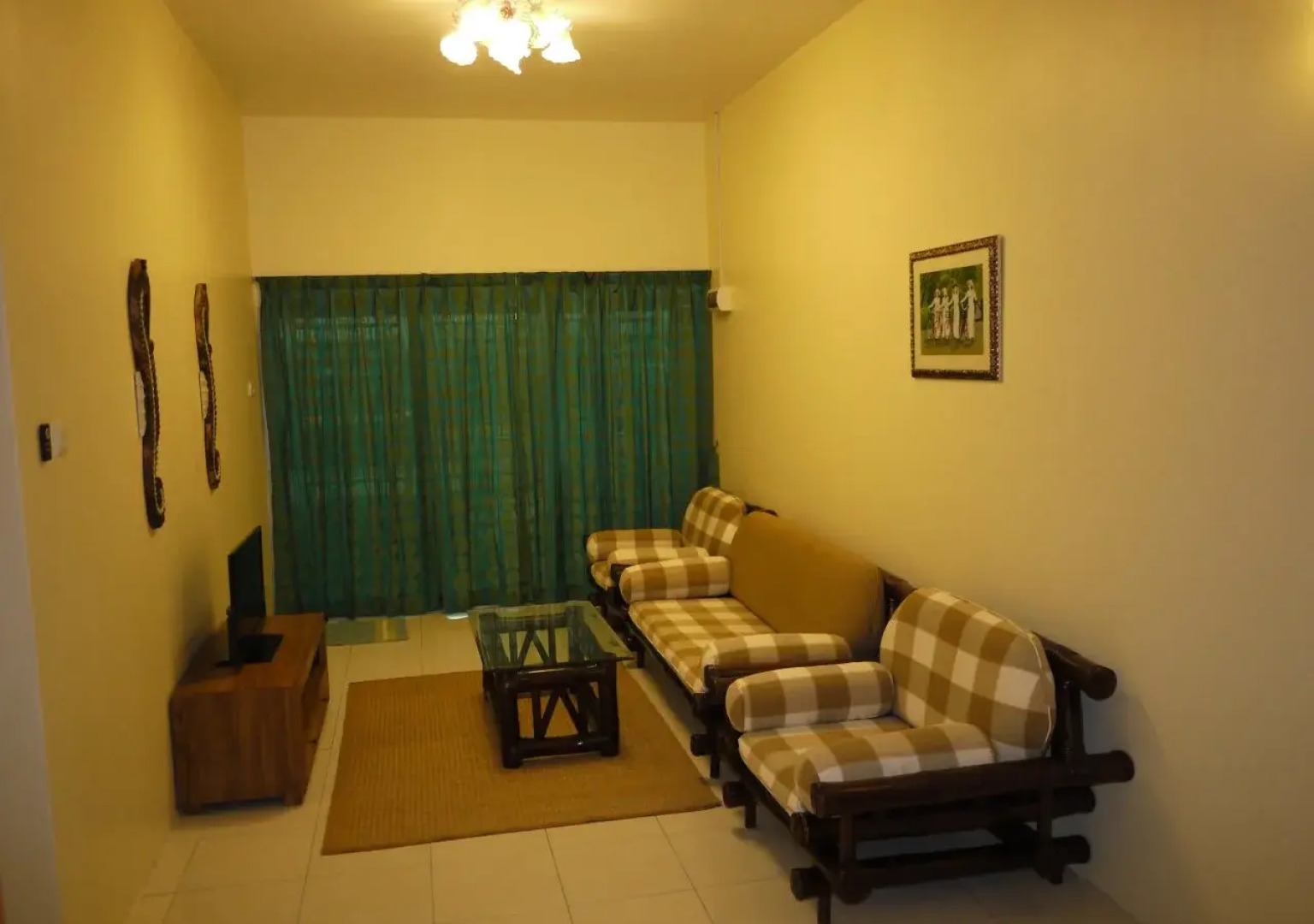 Pesona Home2stay at Tasik Raban