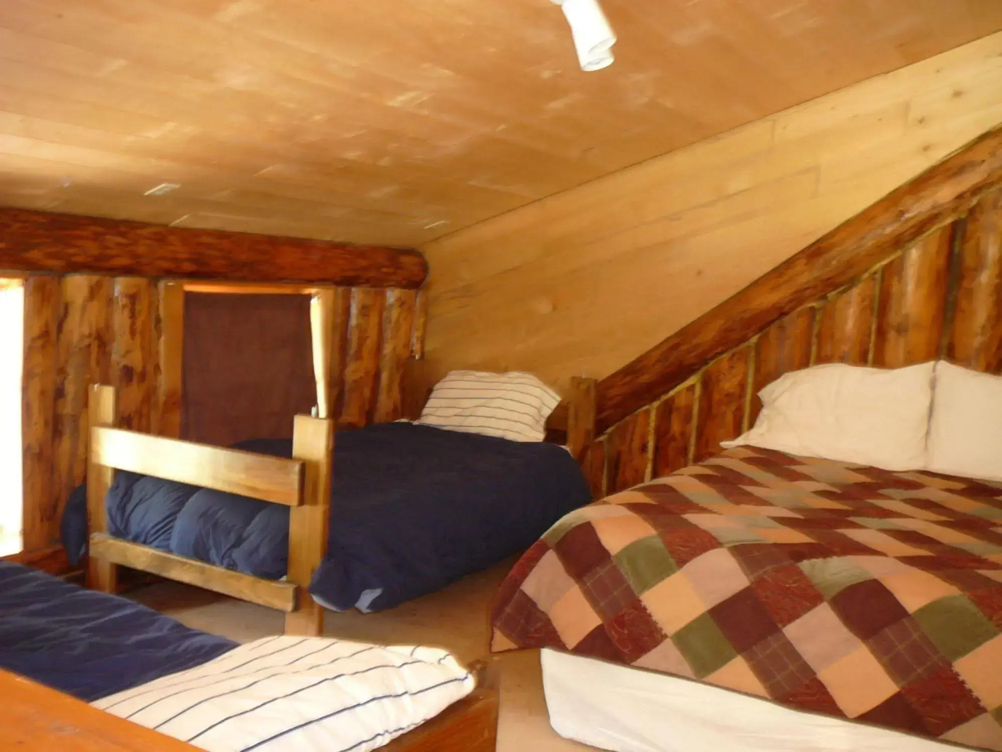 Meandering Moose Lodging