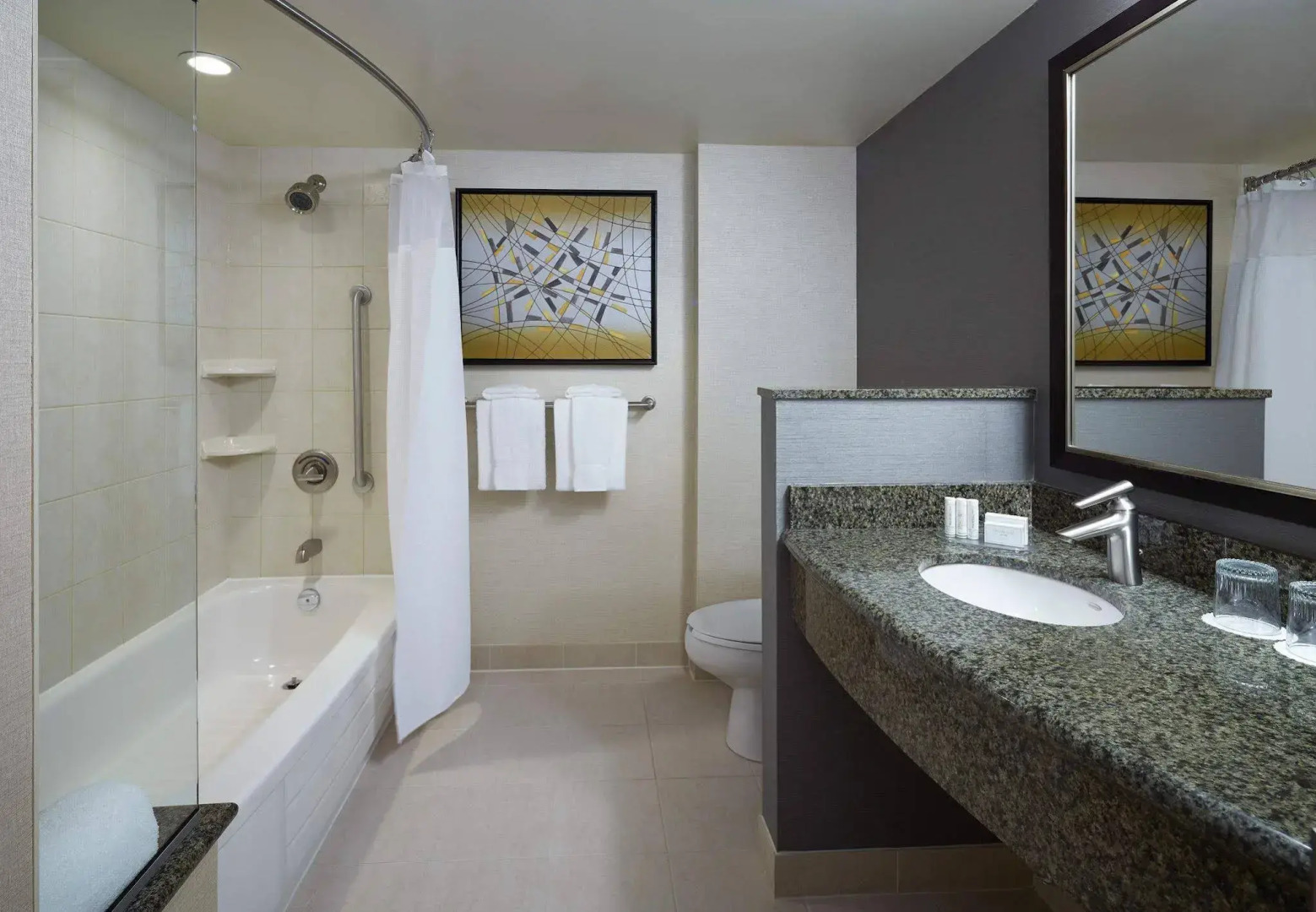 Courtyard by Marriott Montreal Airport