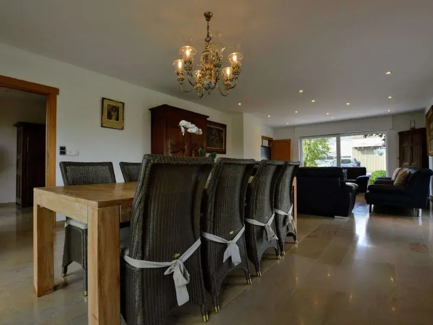 Spacious Villa in Zingem With Garden