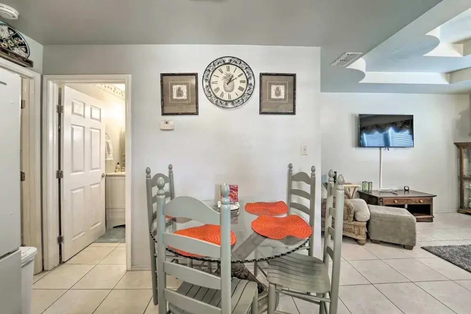 Deck & Pool Access: Long Island Village Escape!