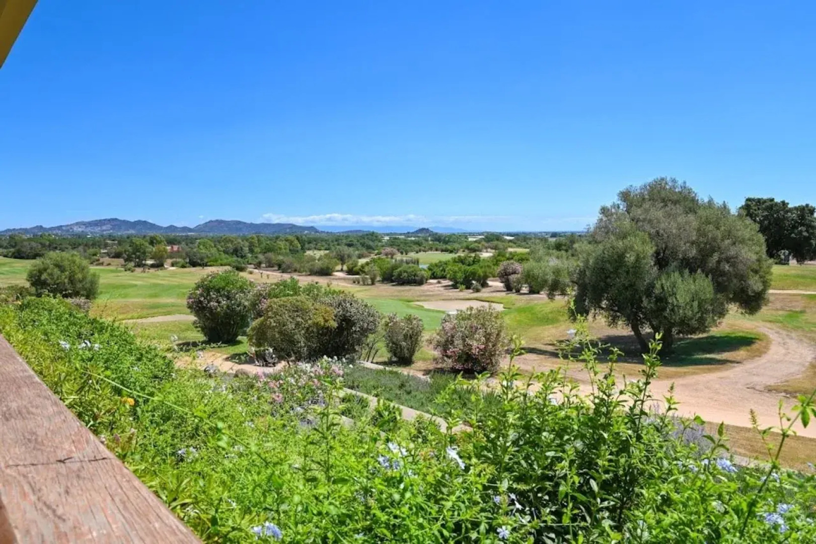 Курортный отель Is Molas Resort