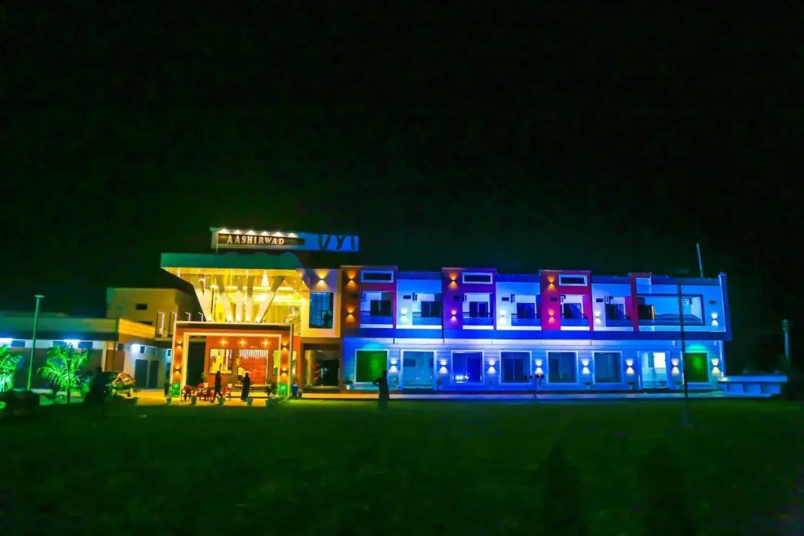 Aashirwad Hotels & Resort