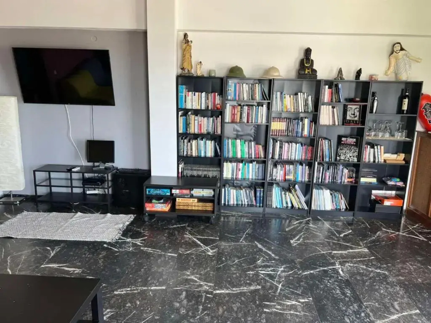 Alimos marina huge 3bd apartment