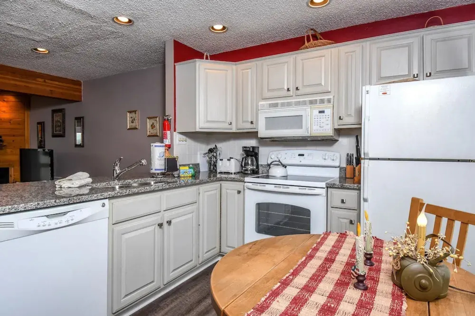 Deep Creek Village 3 Bedroom Townhome #23