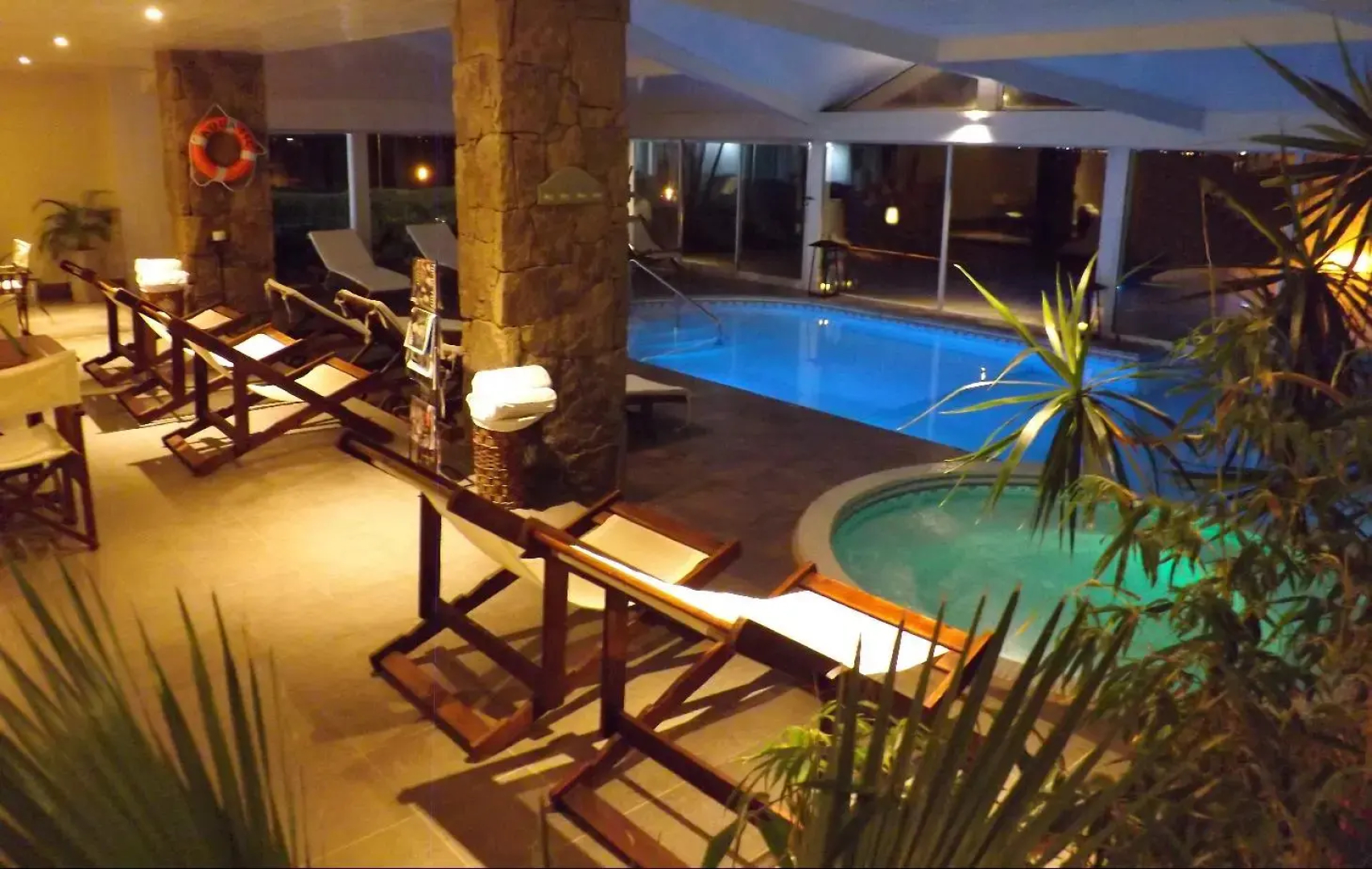 Xelena Hotel & Suites