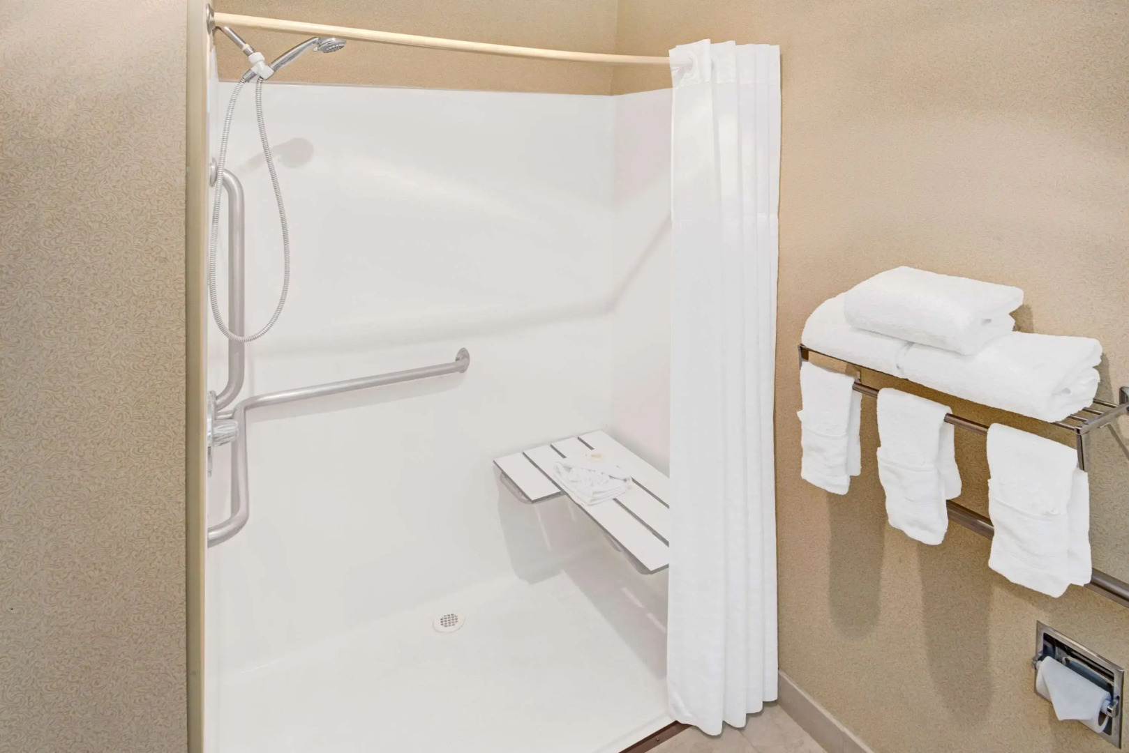 Days Inn & Suites by Wyndham Airport Albuquerque