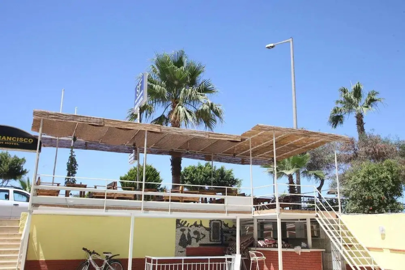 San Francisco Beach Hotel