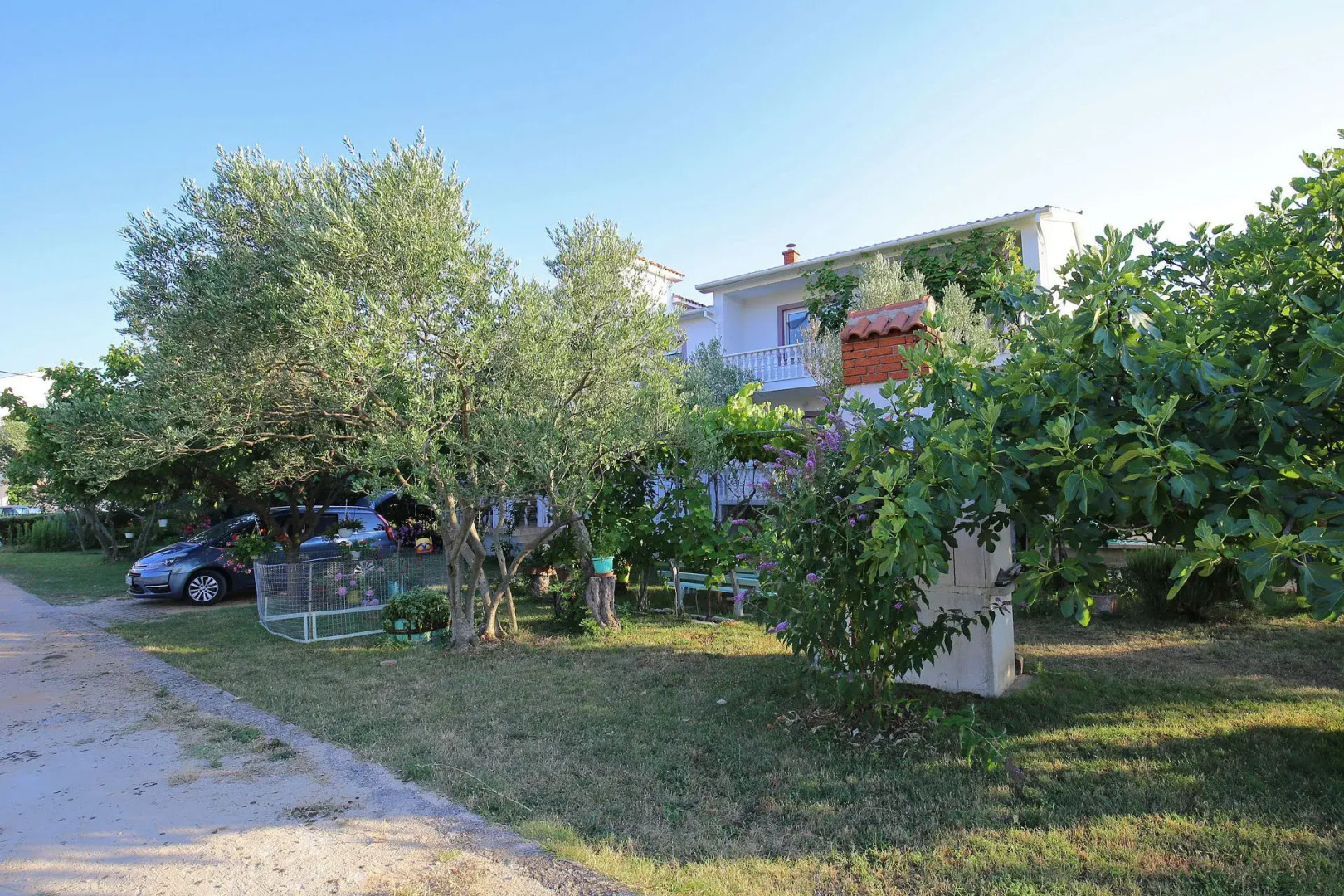 Apartment Vera - 150 m from sea: A1 Sukosan, Zadar riviera