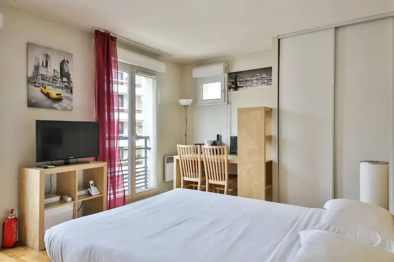 Paris la Défense Flats