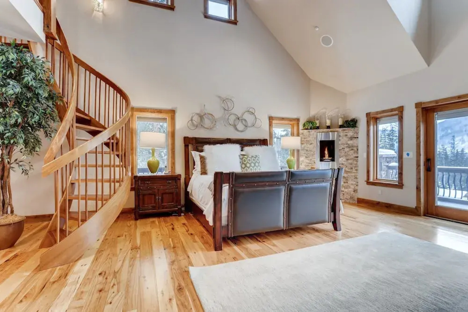 Opulent Breck Haven: Theater, Hot Tub, Billiards 7 Bedroom Home